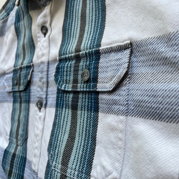 Eddie Bauer Mens Flannel Shirt Shacket‎ Large Relaxed Fit Plaid Heavy Classic - Picture 3 of 12